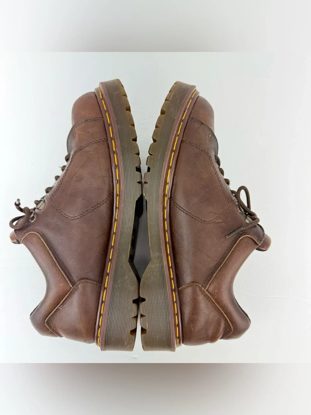 Vintage 90s Y2K Dr. Martens 8312 size 10 Men’s Brown Leather Chunky Oxford Shoes